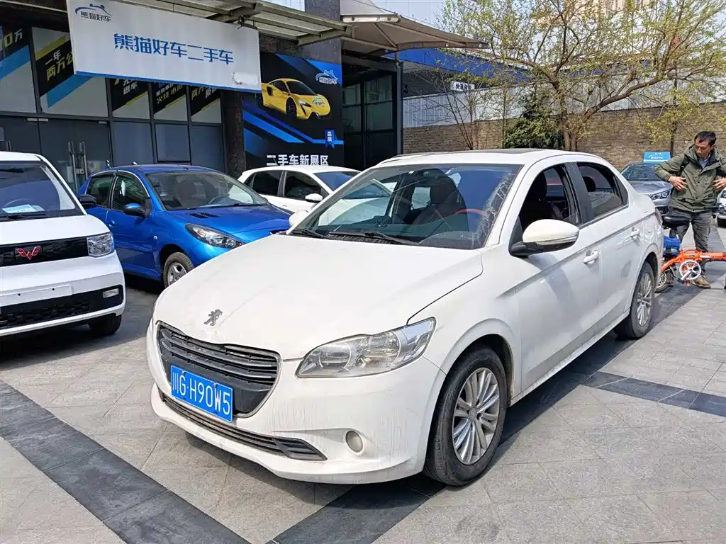 PEUGEOT 301 2014