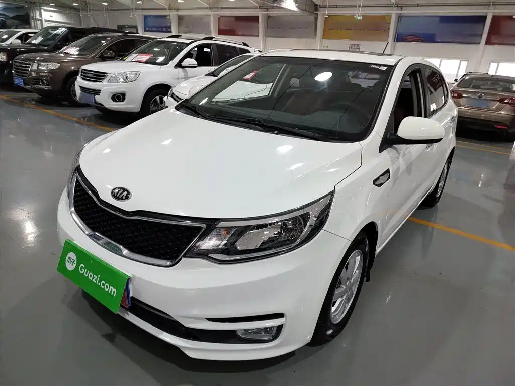 KIA K2 2015