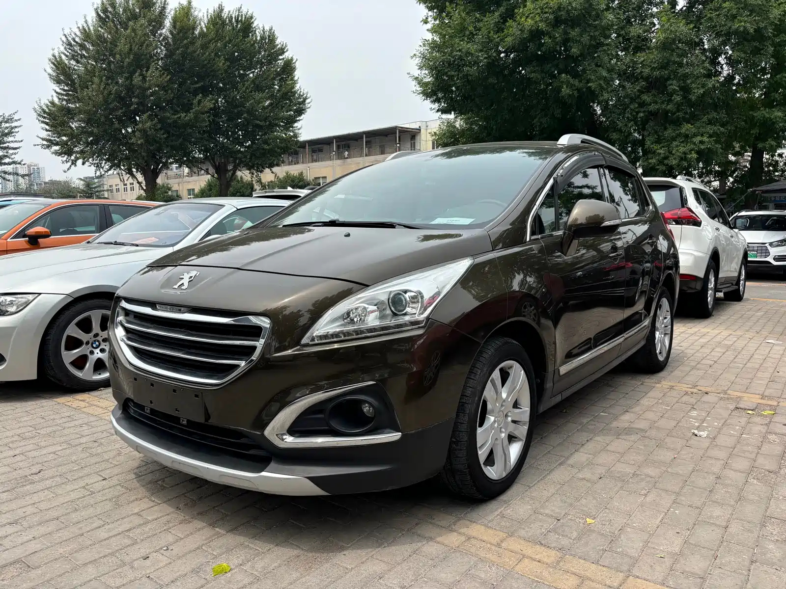 PEUGEOT 3008 2013