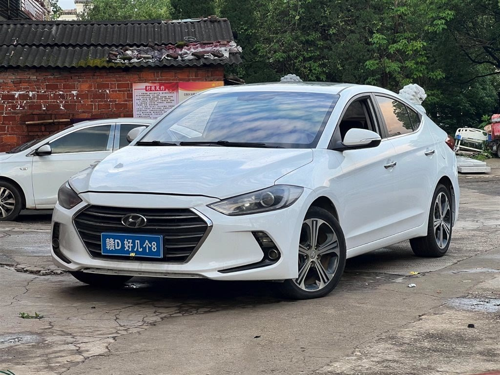 HYUNDAI ELANTRA 2018