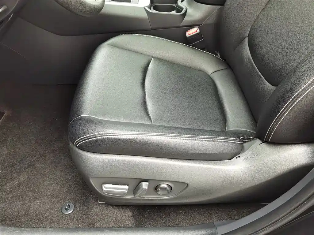 TOYOTA RAV4 RONGFANG 2021