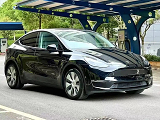 TESLA MODEL Y  2023 YEAR  POWER EDITION 2023