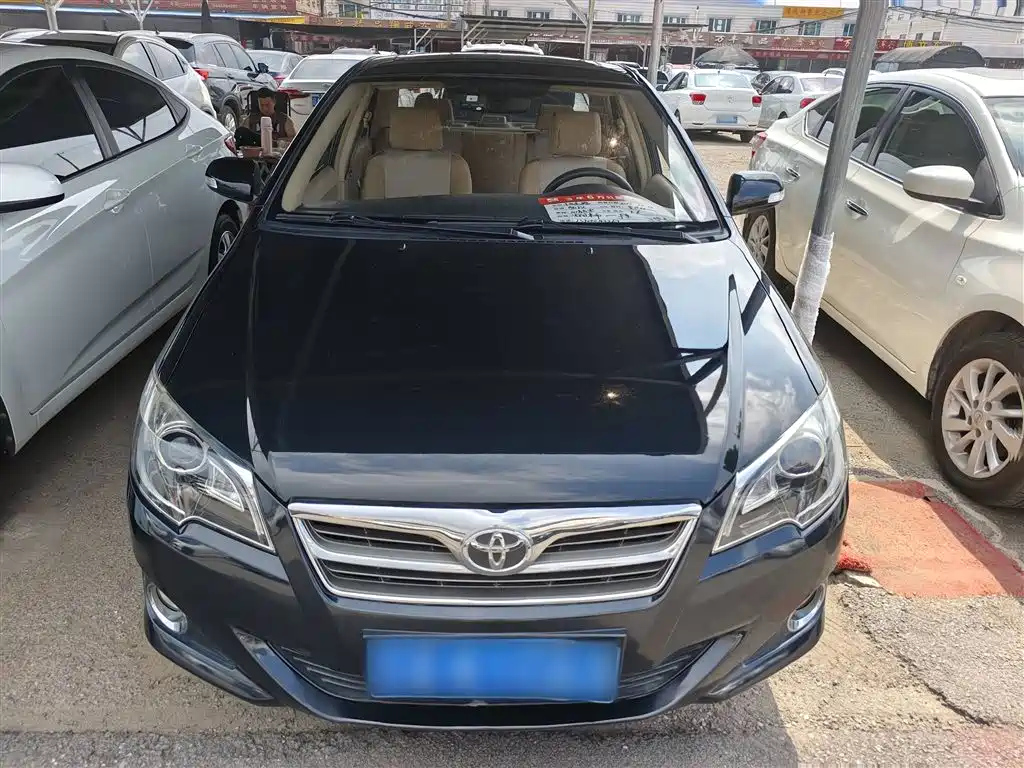 TOYOTA COROLLA 2013