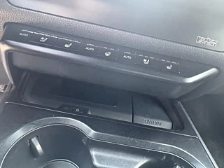 LEXUS UX NEW ENERGY  2020 YEAR 300E . EDITION 2020