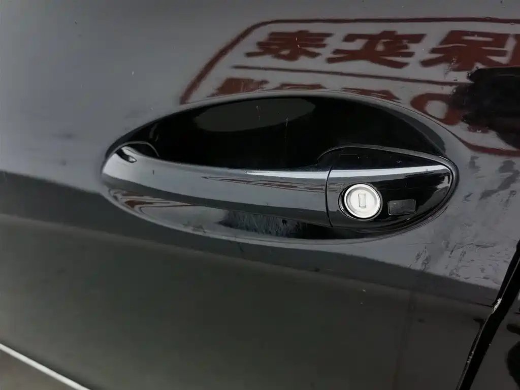 MERCEDES BENZ A-CLASS IMPORT 2011