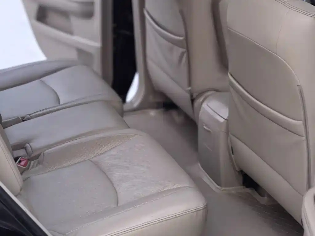 BYD S6 2013