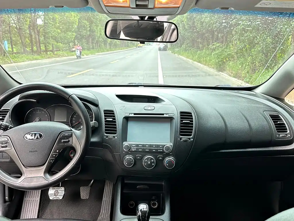 KIA K3 2013