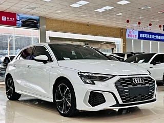 AUDI A3  2022