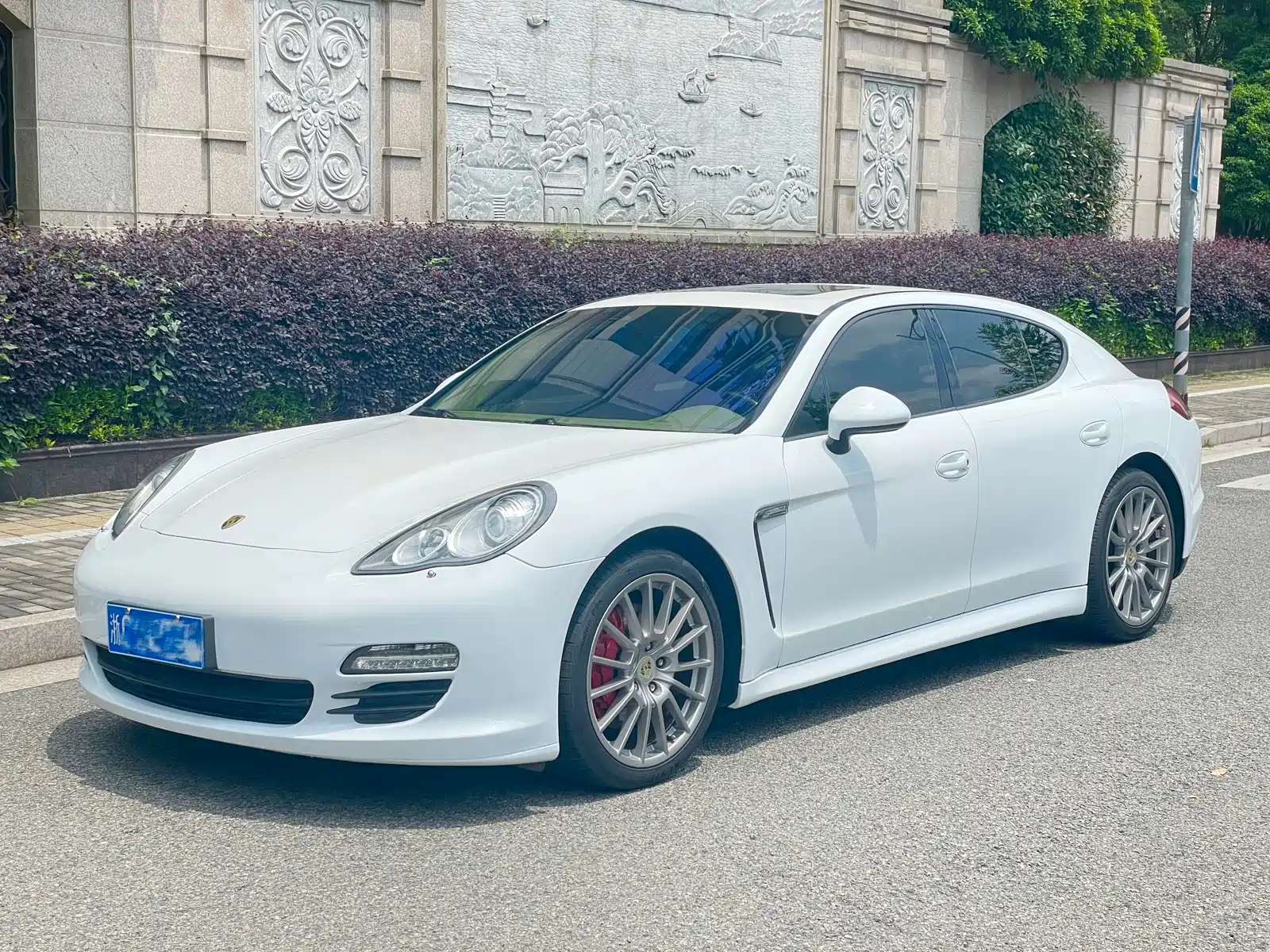 PORSCHE PANAMERA 2010