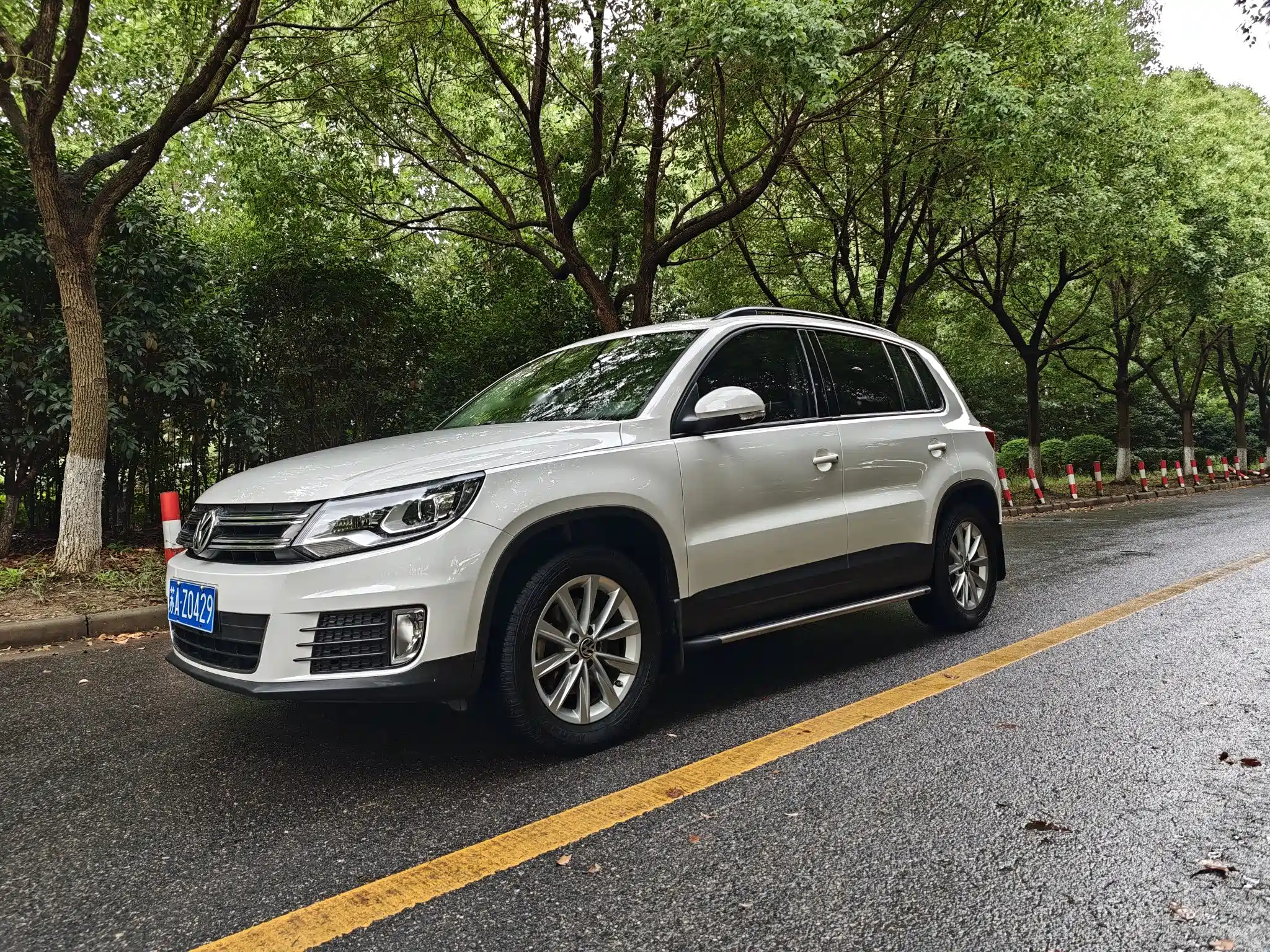 VOLKSWAGEN TIGUAN 2015