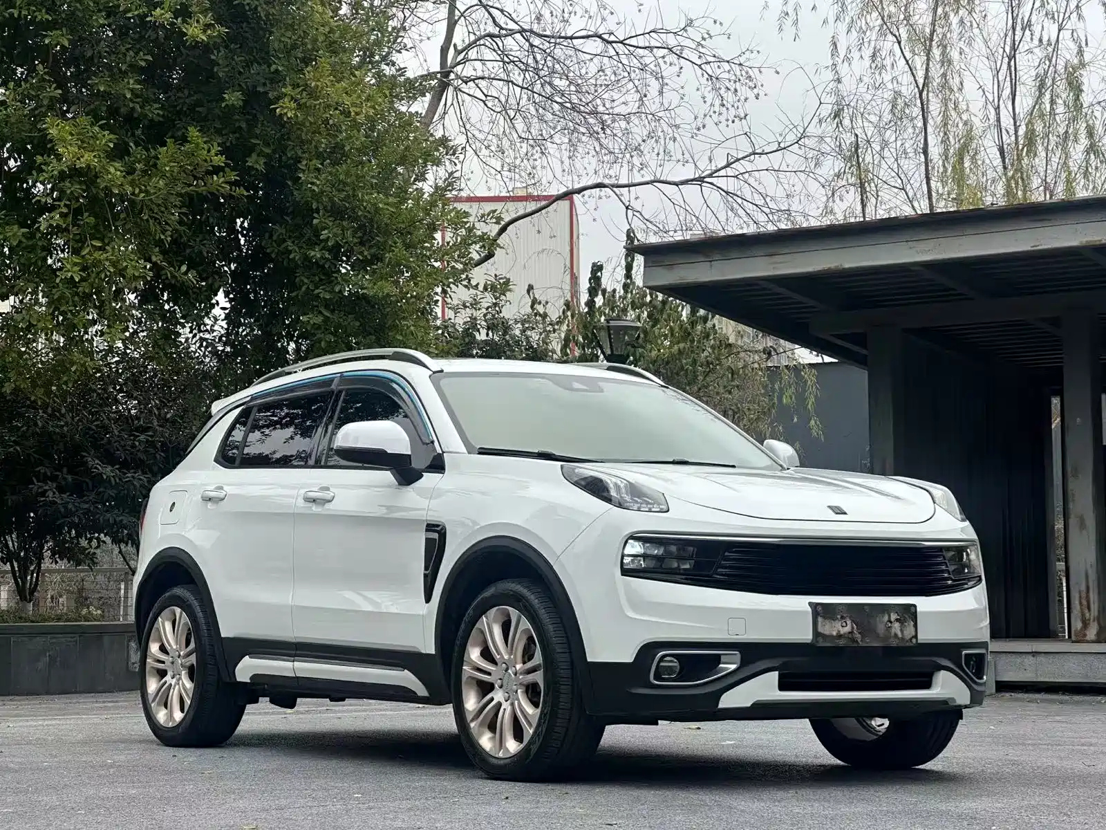 LYNK 01 2017