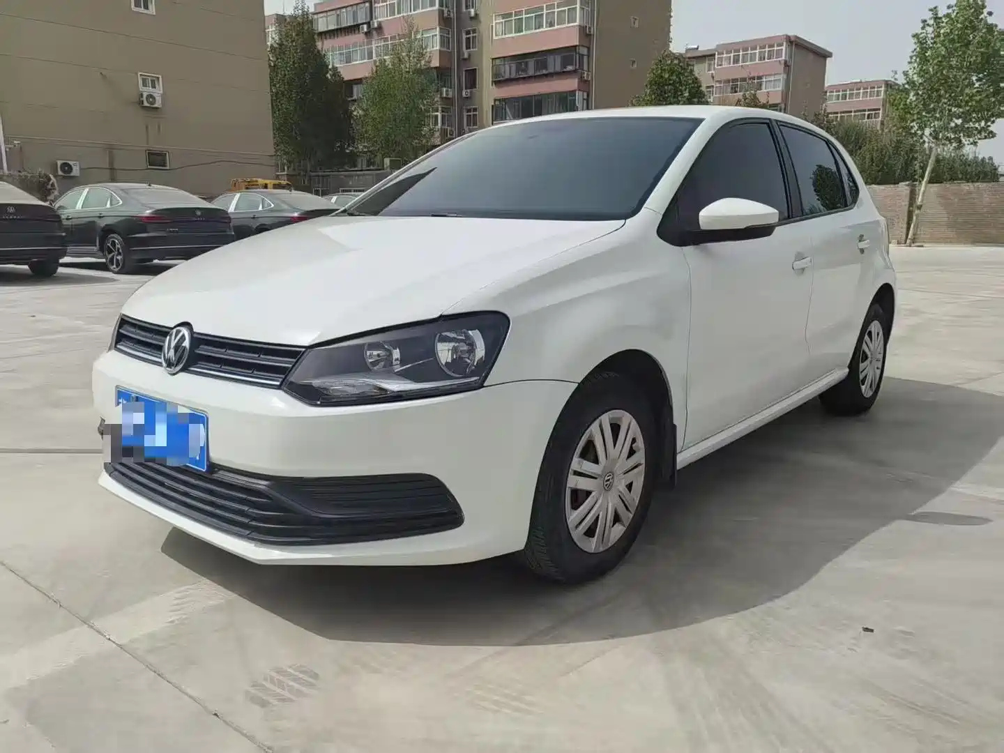 VOLKSWAGEN POLO 2014
