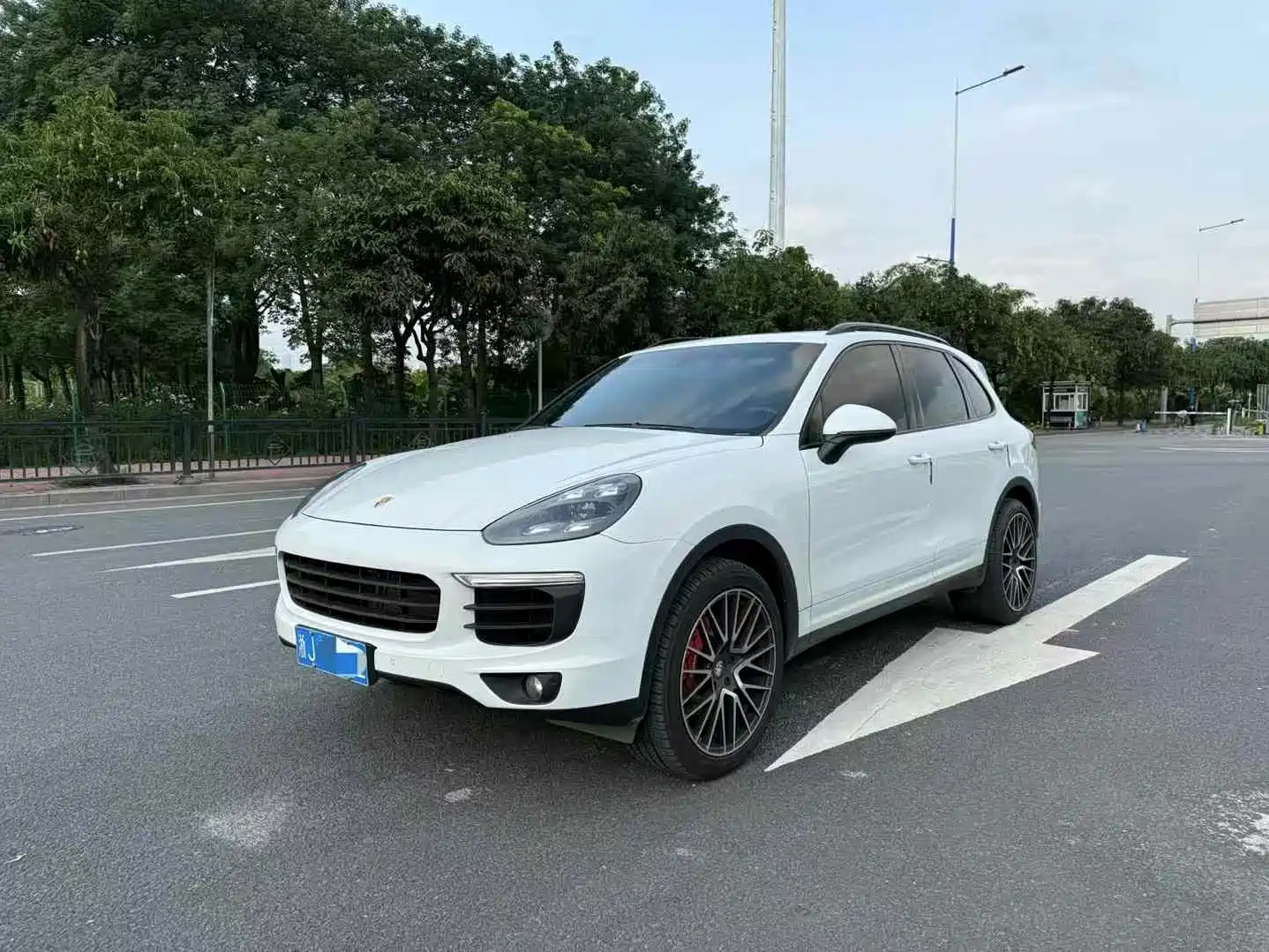 PORSCHE CAYENNE 2016
