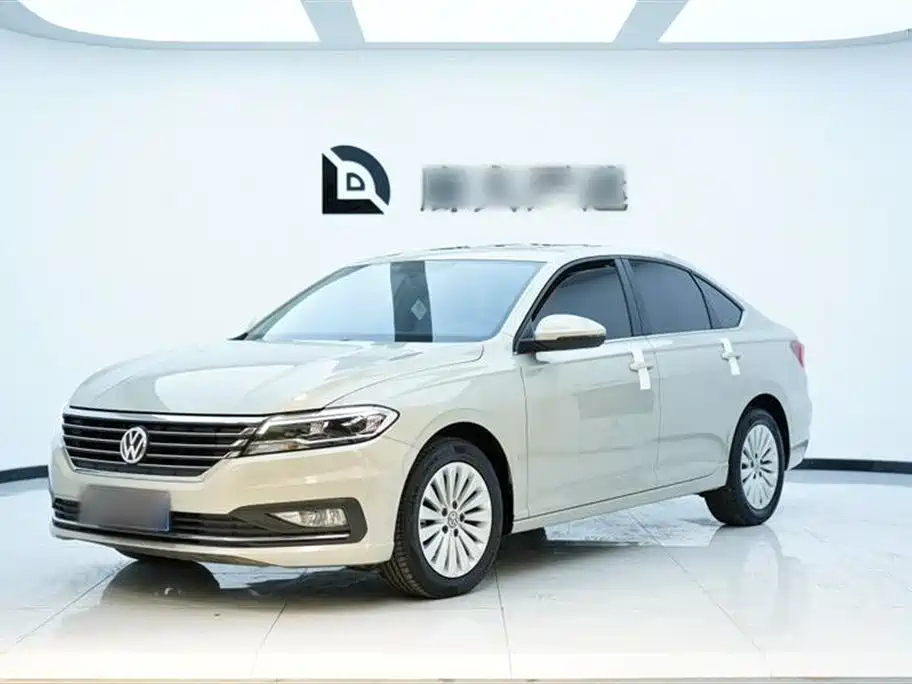 VOLKSWAGEN LAVIDA 2019
