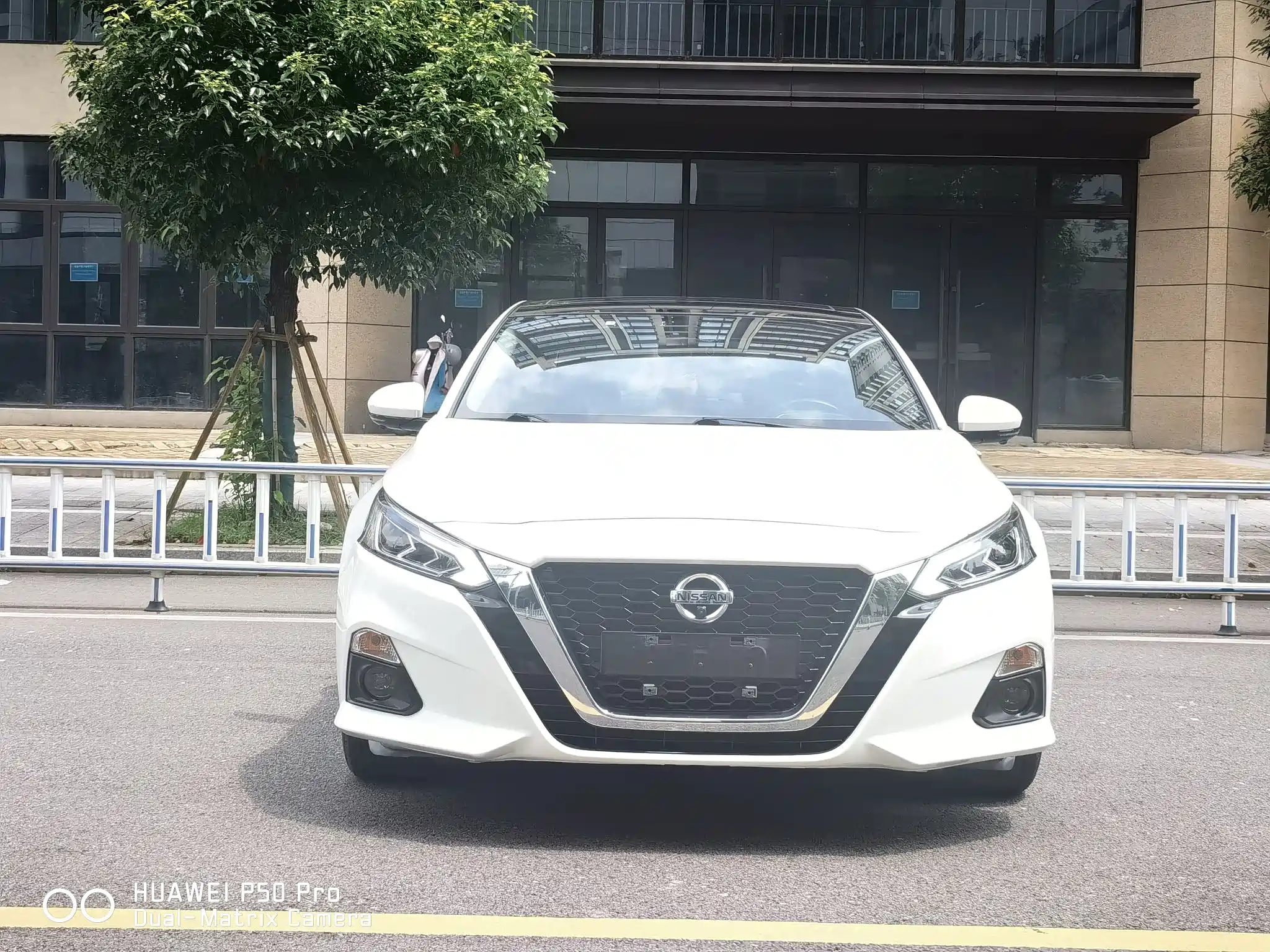 NISSAN TEANA 2020