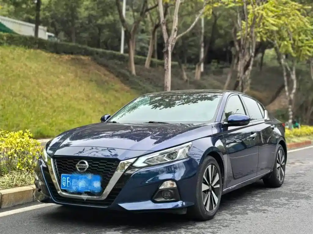 NISSAN TEANA 2021