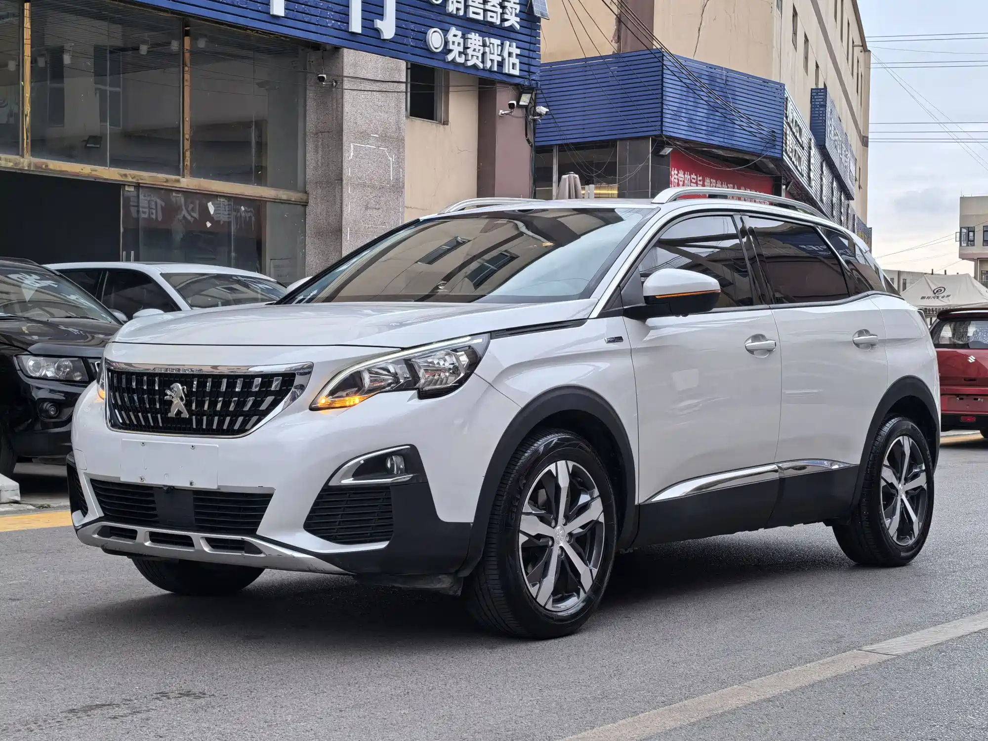 PEUGEOT 4008 2017
