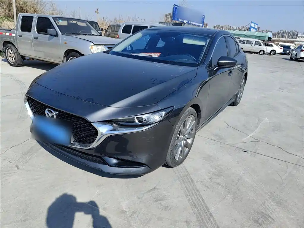 MAZDA 3 AXELA 2022