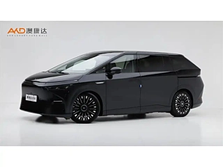 Заказать XPENG MOTORS X9