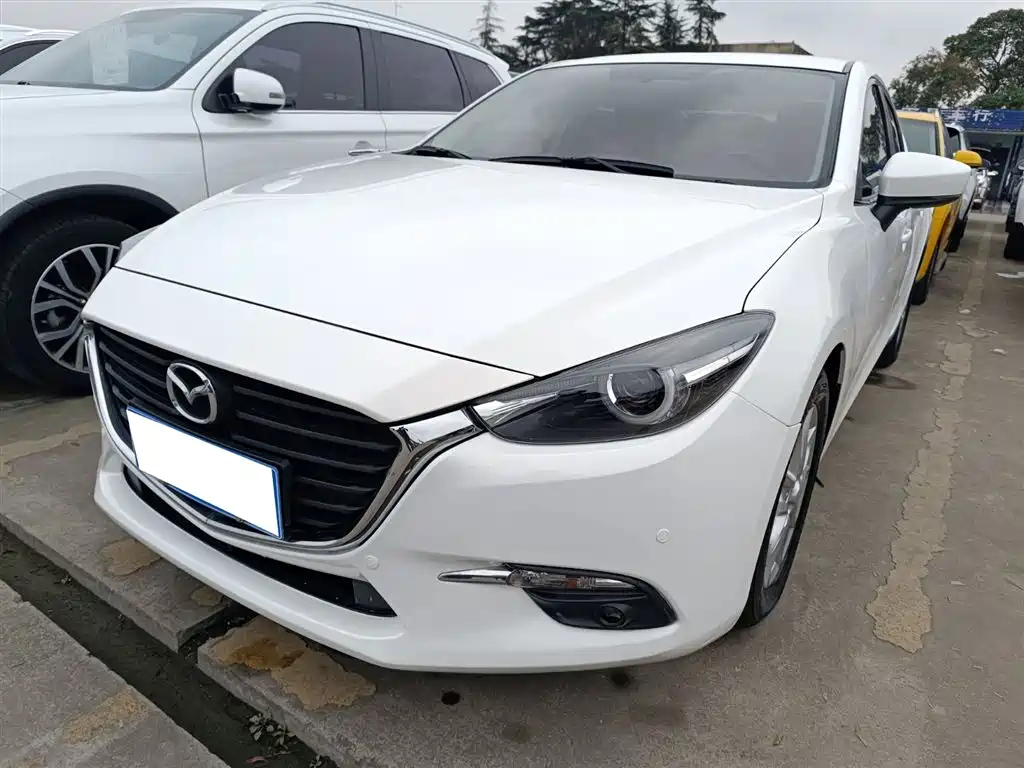 MAZDA 3 AXELA 2017