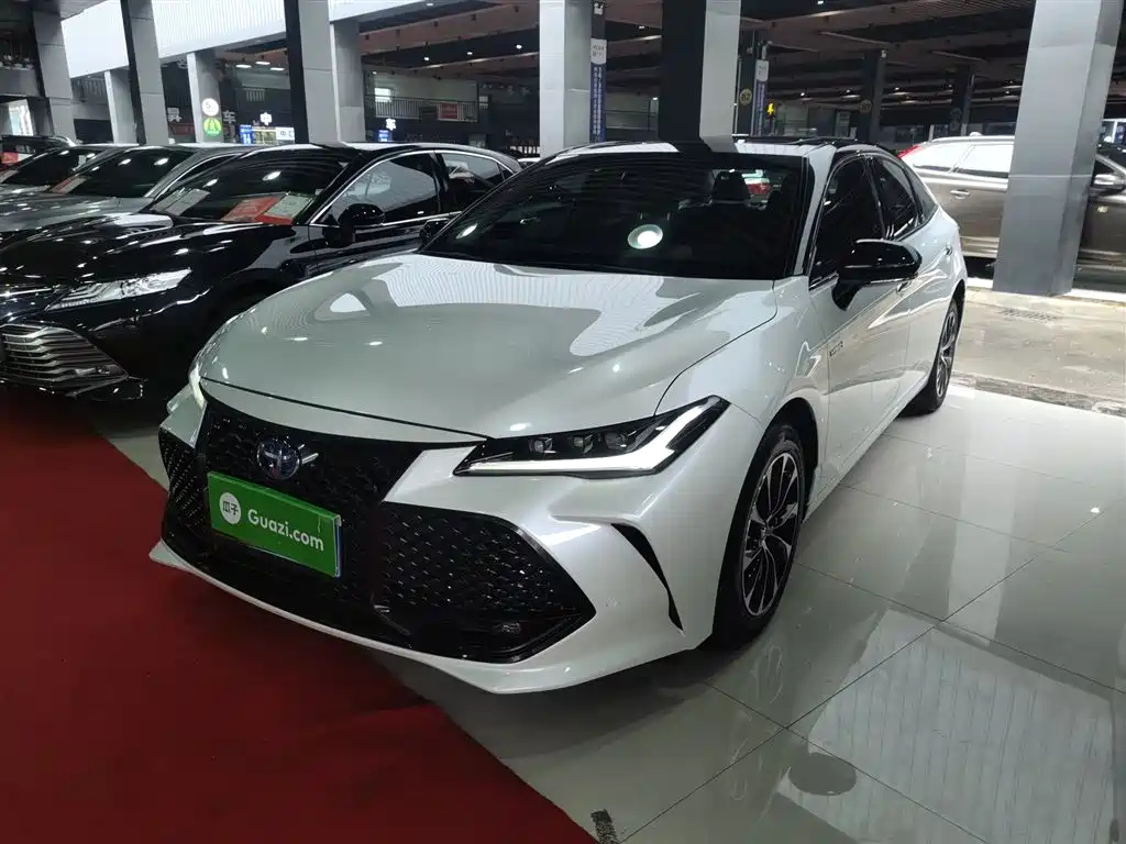 TOYOTA AVALON