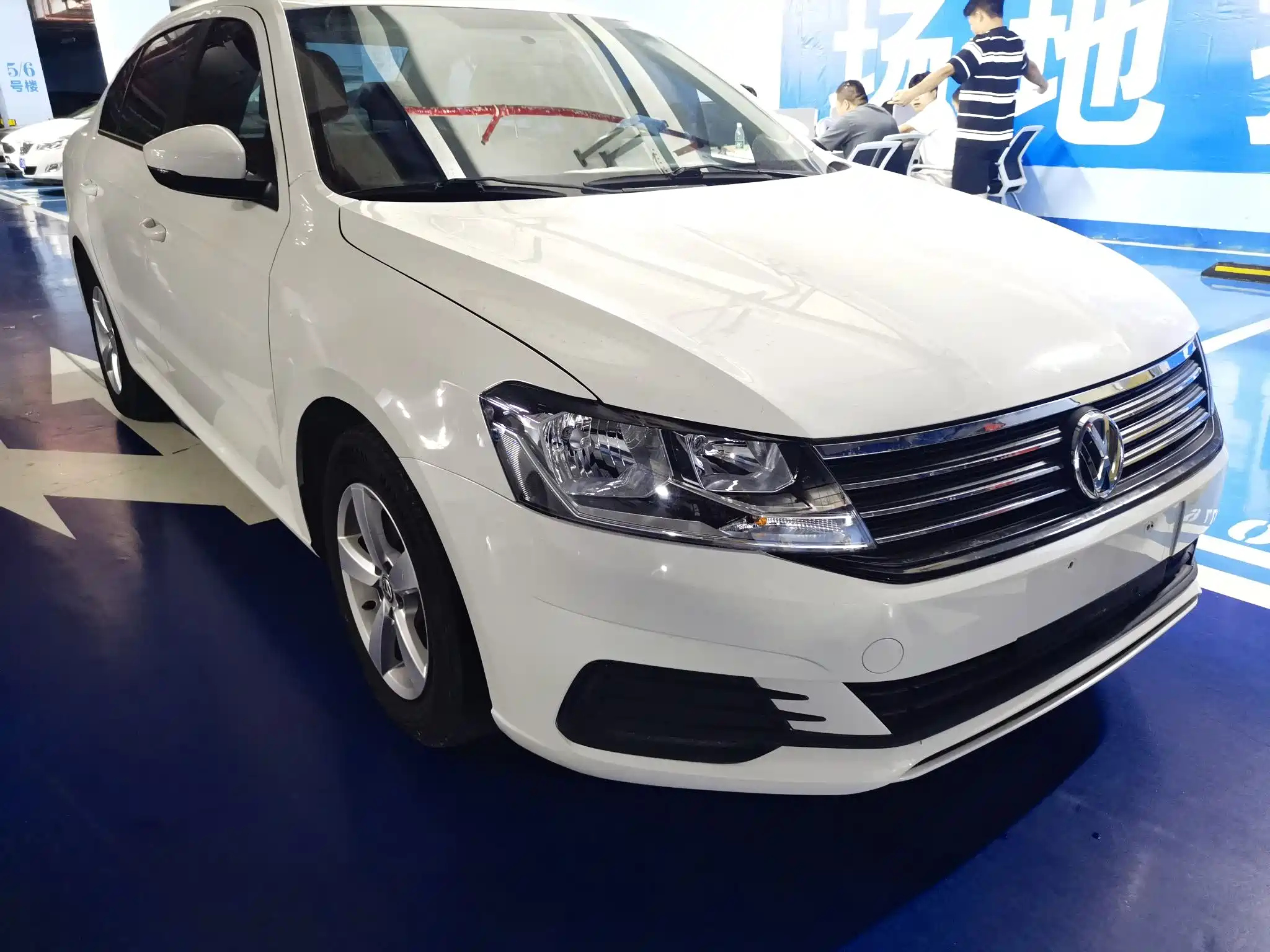 VOLKSWAGEN LAVIDA 2019