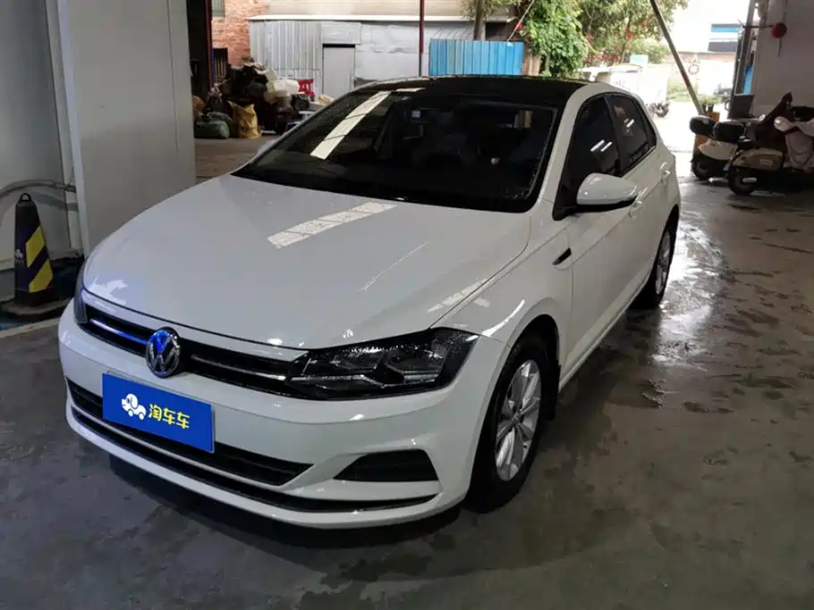VOLKSWAGEN POLO 2019