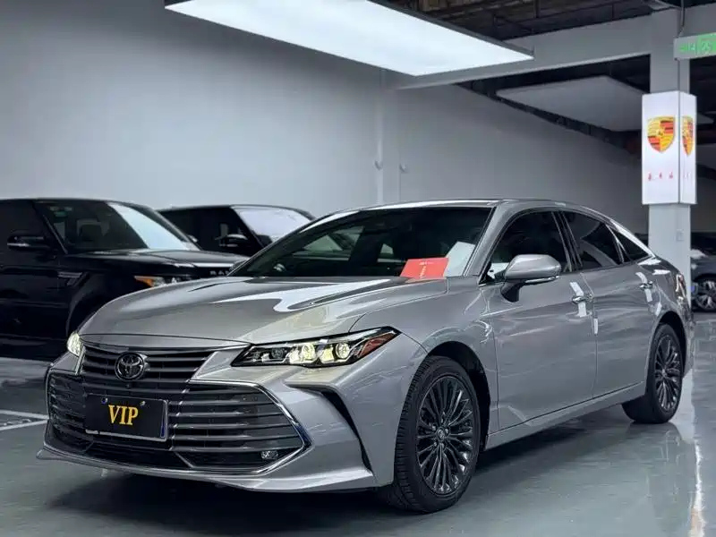 TOYOTA AVALON 2019