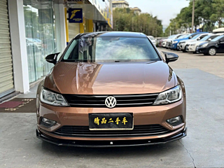 VOLKSWAGEN LAMANDO 2018