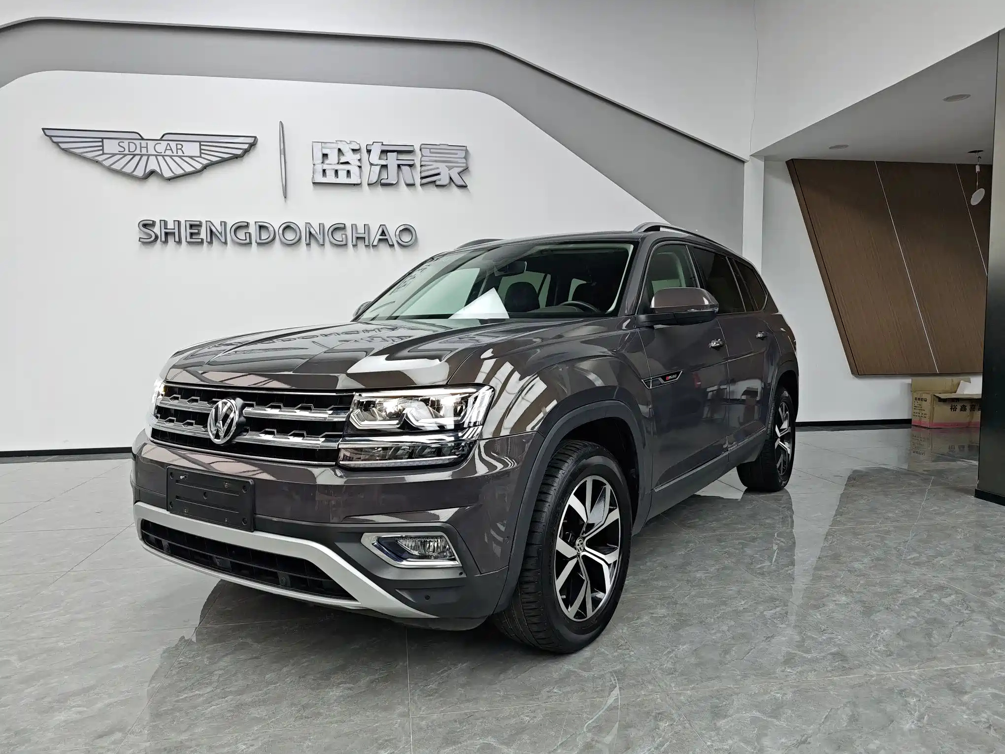 VOLKSWAGEN TERAMONT 2020