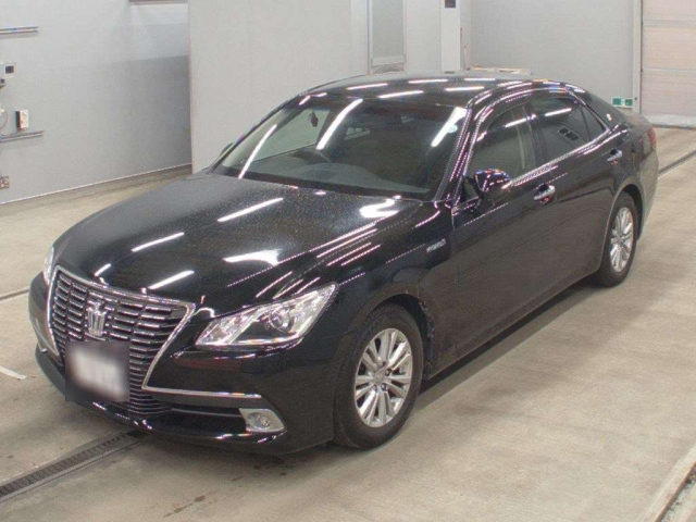 TOYOTA CROWN 2013