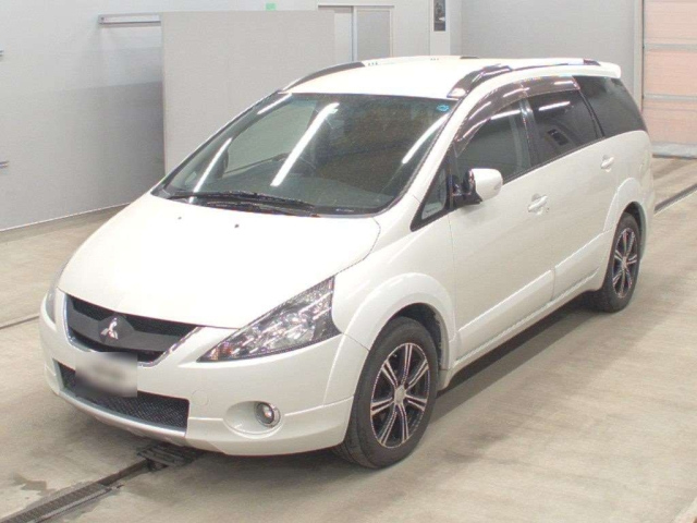 MITSUBISHI GRANDIS 2006