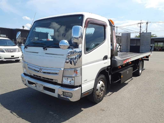 MITSUBISHI CANTER 2013