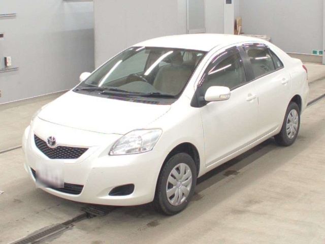 TOYOTA BELTA 2011