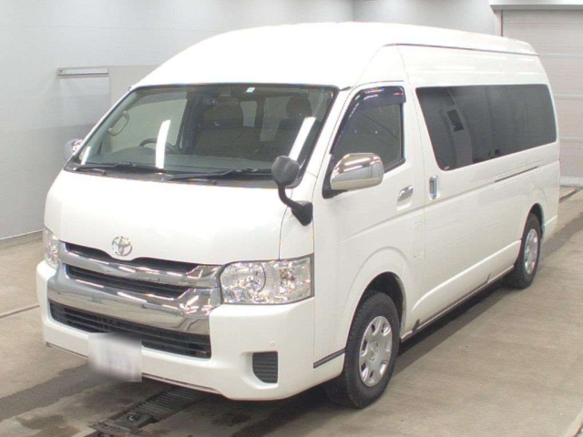 TOYOTA HIACE 2017