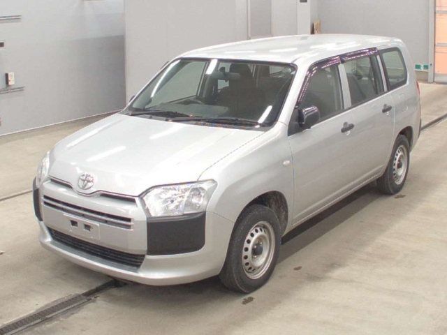 TOYOTA PROBOX 2018