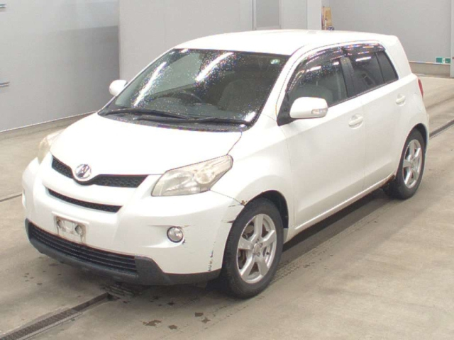 TOYOTA IST 2007