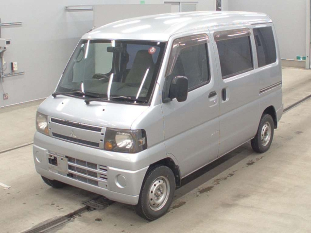 MITSUBISHI MINICAB VAN