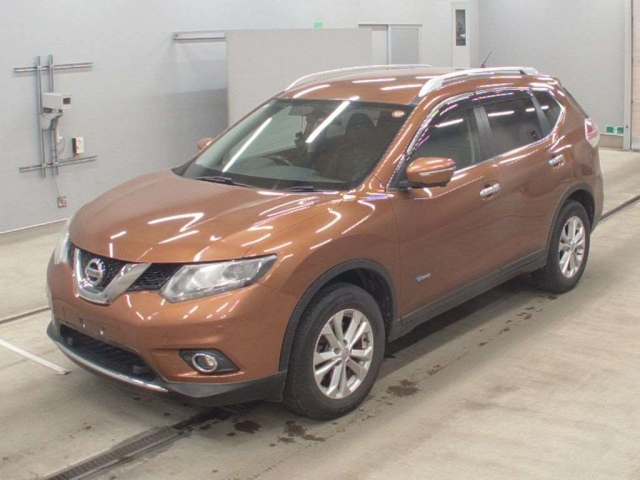 NISSAN X-TRAIL