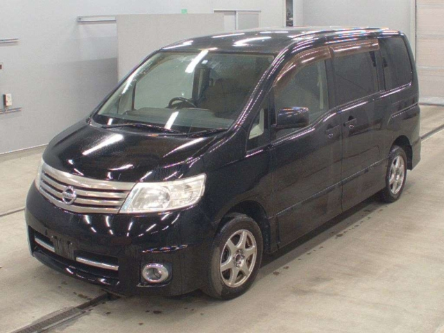 NISSAN SERENA