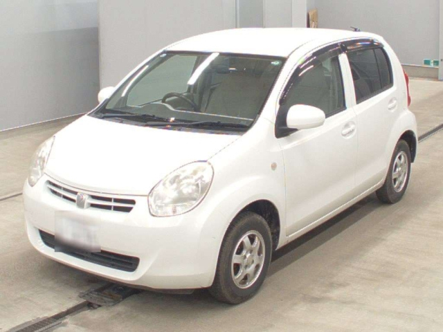 TOYOTA PASSO 2011