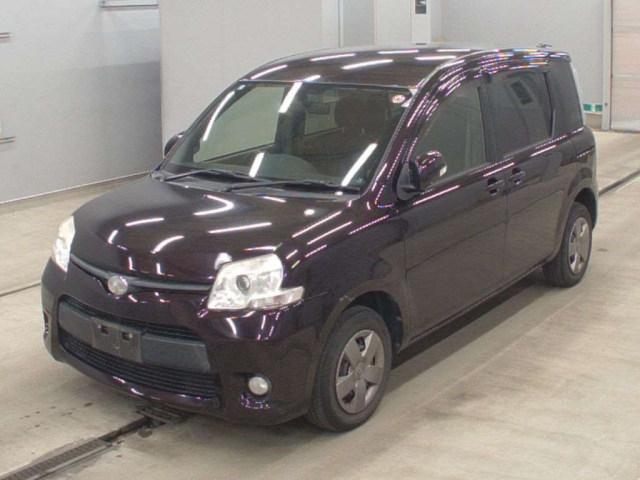 TOYOTA SIENTA 2014