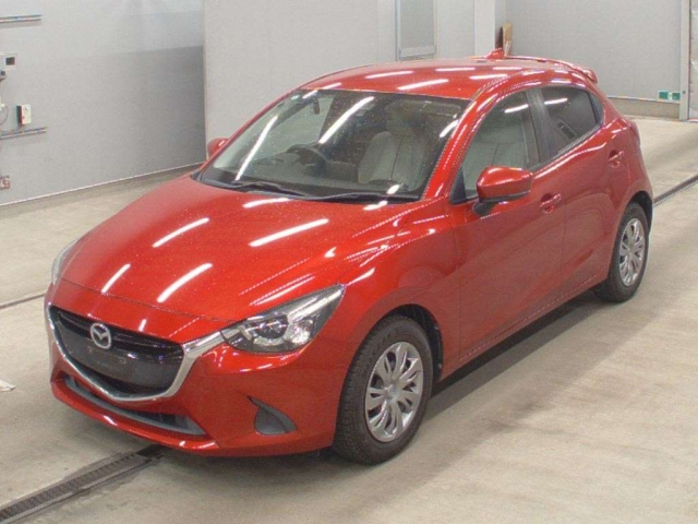 MAZDA DEMIO 2017