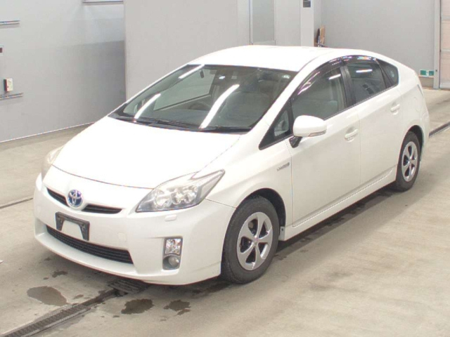 TOYOTA PRIUS 2010