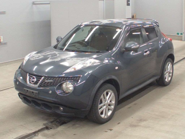 NISSAN JUKE 2010