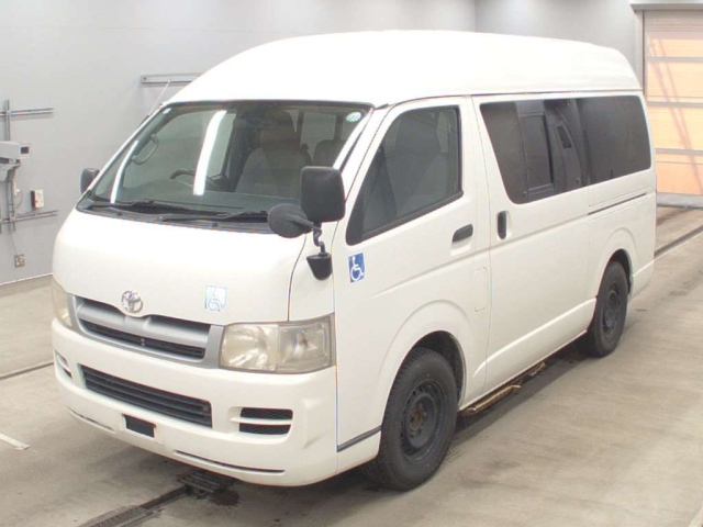 TOYOTA HIACE VAN 2005