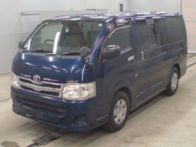 TOYOTA REGIUS ACE VAN 2011