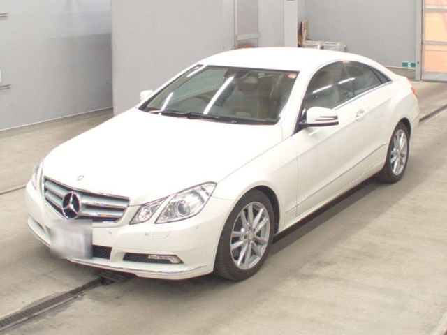 MERCEDES BENZ E CLASS 2010