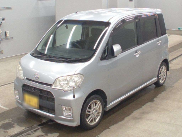 DAIHATSU TANTO EXE 2010