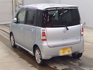 DAIHATSU TANTO EXE 2010